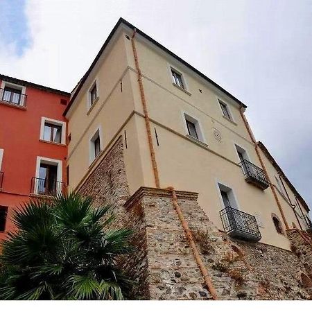 Relais Hotel Palazzo Castriota كوريليانو كالابرو المظهر الخارجي الصورة