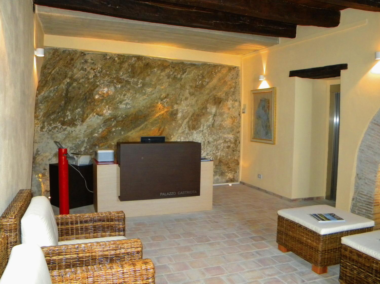 Relais Hotel Palazzo Castriota كوريليانو كالابرو المظهر الخارجي الصورة