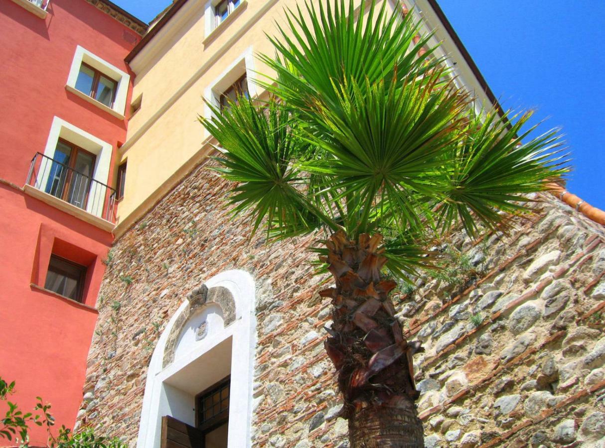 Relais Hotel Palazzo Castriota كوريليانو كالابرو المظهر الخارجي الصورة